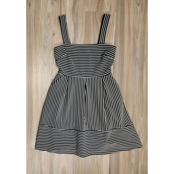 Banana Republic Striped Summer Dress - Picture 1 of 11